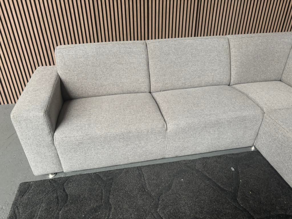 GRATIS LEVERING Hoekbank Grijs 260x260 GEREINIGD, Huis en Inrichting, Banken | Bankstellen, 250 tot 300 cm, Hoekbank, Ophalen of Verzenden