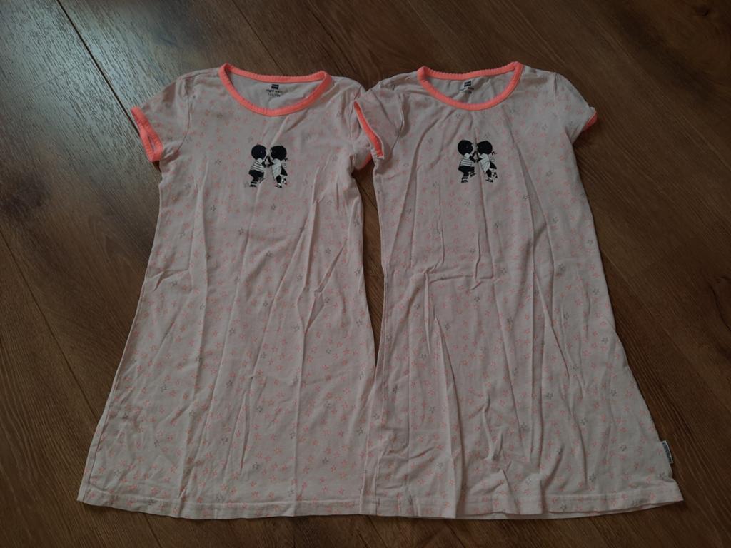 Tweeling meisjes jip en janneke nachthemden 122/128, Ophalen of Verzenden, Zo goed als nieuw, Kleding