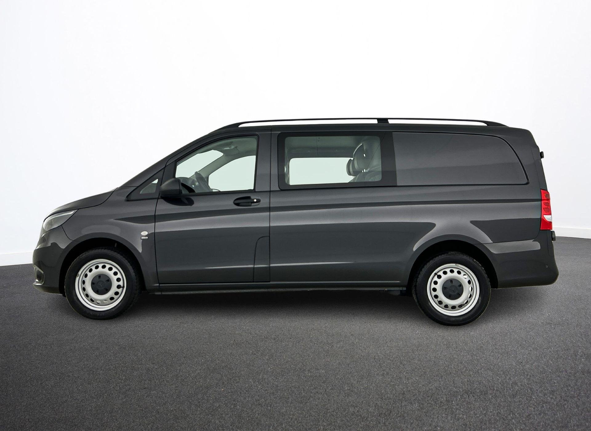 Mercedes-Benz Vito 114 CDI Lang Dubbele Cabine Automaat Airc, Auto's, Gebruikt, 4 cilinders, 2500 kg, Bedrijf