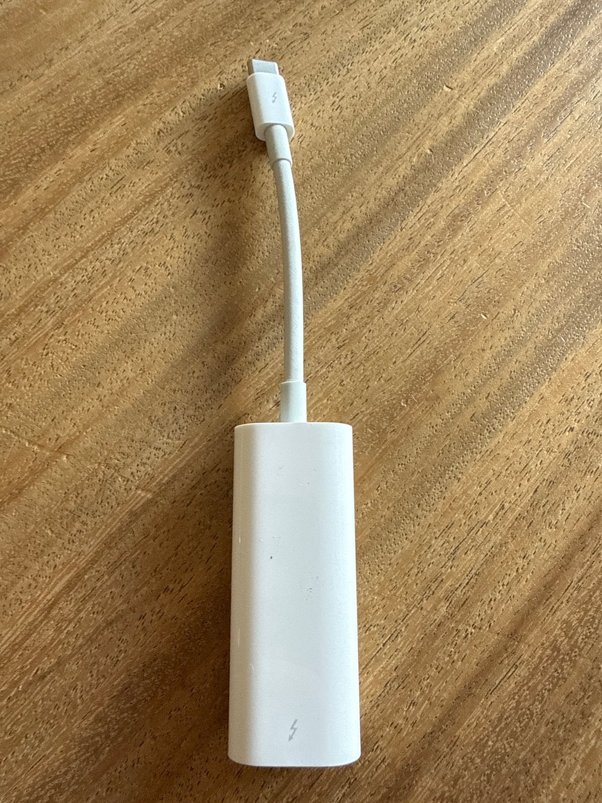 Apple Thunderbolt 3 (USB-C) naar Thunderbolt 2 Adapter, Computers en Software, Pc- en Netwerkkabels, Zo goed als nieuw, Ophalen of Verzenden
