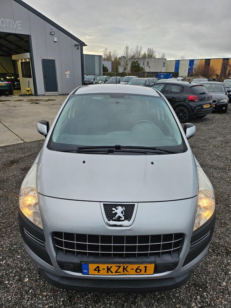 Peugeot 3008 1.6 VTi Access, Auto's, Voorwielaandrijving, Stof, Gebruikt, Zwart