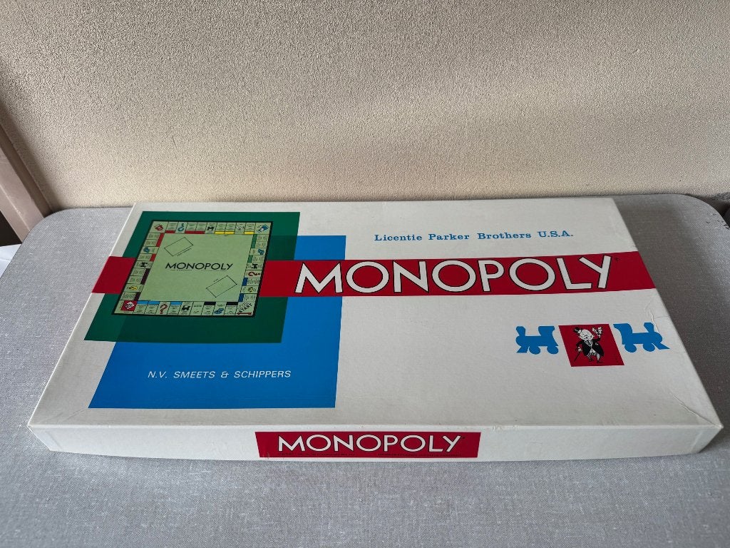 NIEUWSTAAT monopoly in de GULDEN uitvoering JEUGDSENTIMENT, Vijf spelers of meer, Ophalen of Verzenden, Zo goed als nieuw, Parker / Clipper