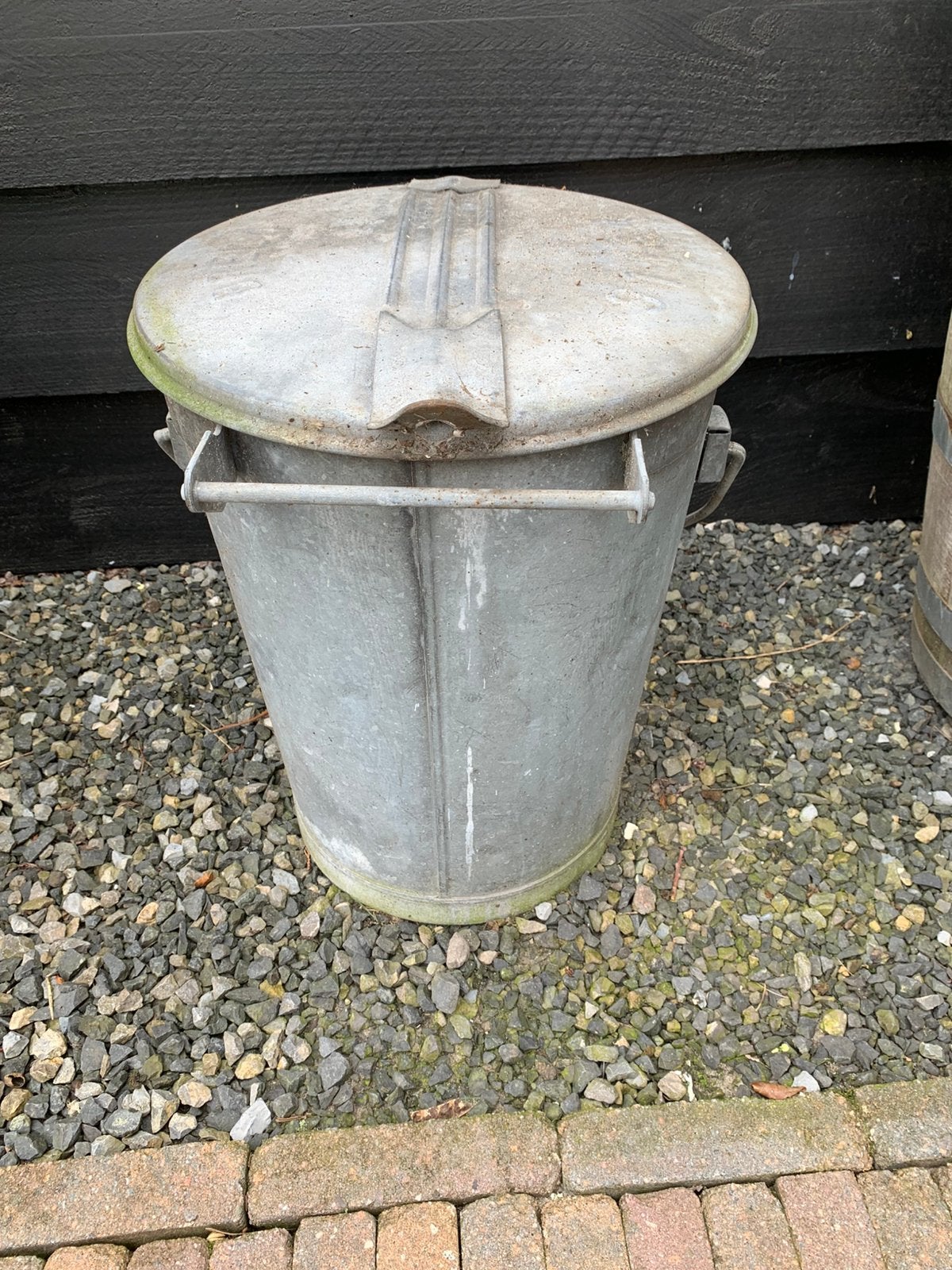 Zinken vuinis emmer, Ophalen, Minder dan 30 cm, Rond, Zo goed als nieuw