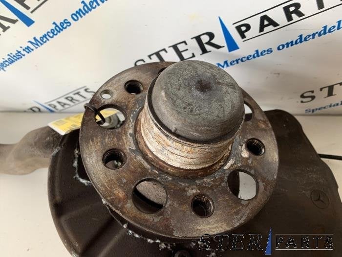 Fusee links-voor van een Mercedes S-Klasse, Gebruikt, -, Ophalen of Verzenden, -