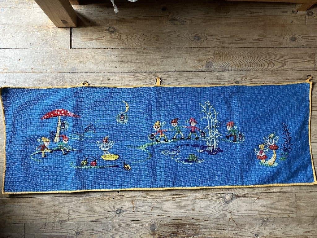 Prachtig kinderwandkleed kabouter elfjes paddestoel, Ophalen of Verzenden, Zo goed als nieuw