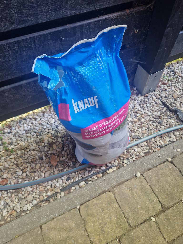 Knauf egalisatie, Doe-het-zelf en Verbouw, Metselstenen, Ophalen, Overige typen