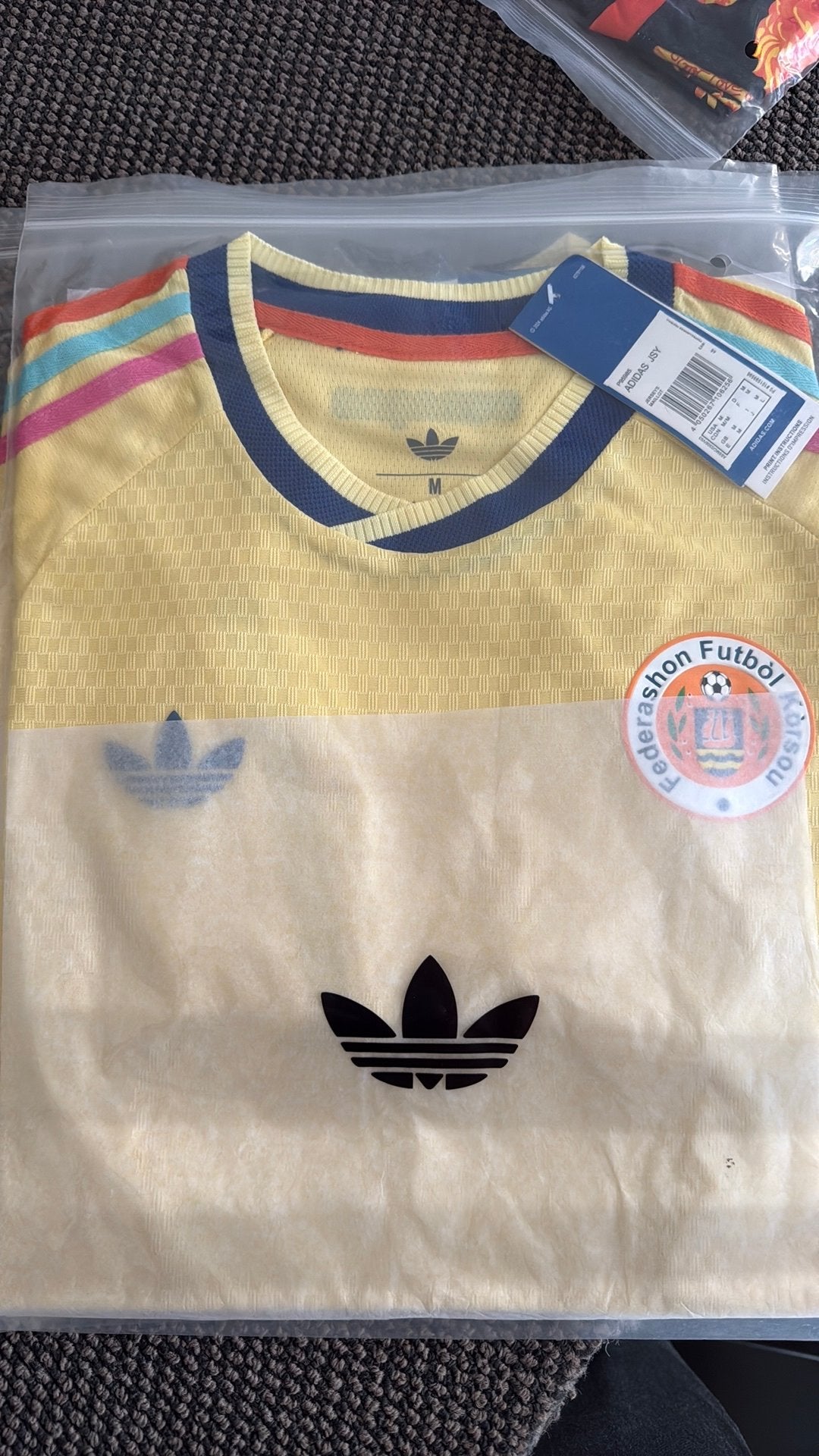 Curacao uitshirt geel/goud wk2026, Ophalen of Verzenden, Zo goed als nieuw, Shirt