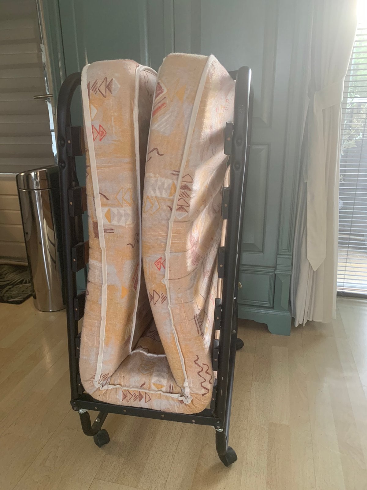 Opklapbed vouwbed logeerbed, Ophalen, Eenpersoons, 190 cm of minder, Zo goed als nieuw