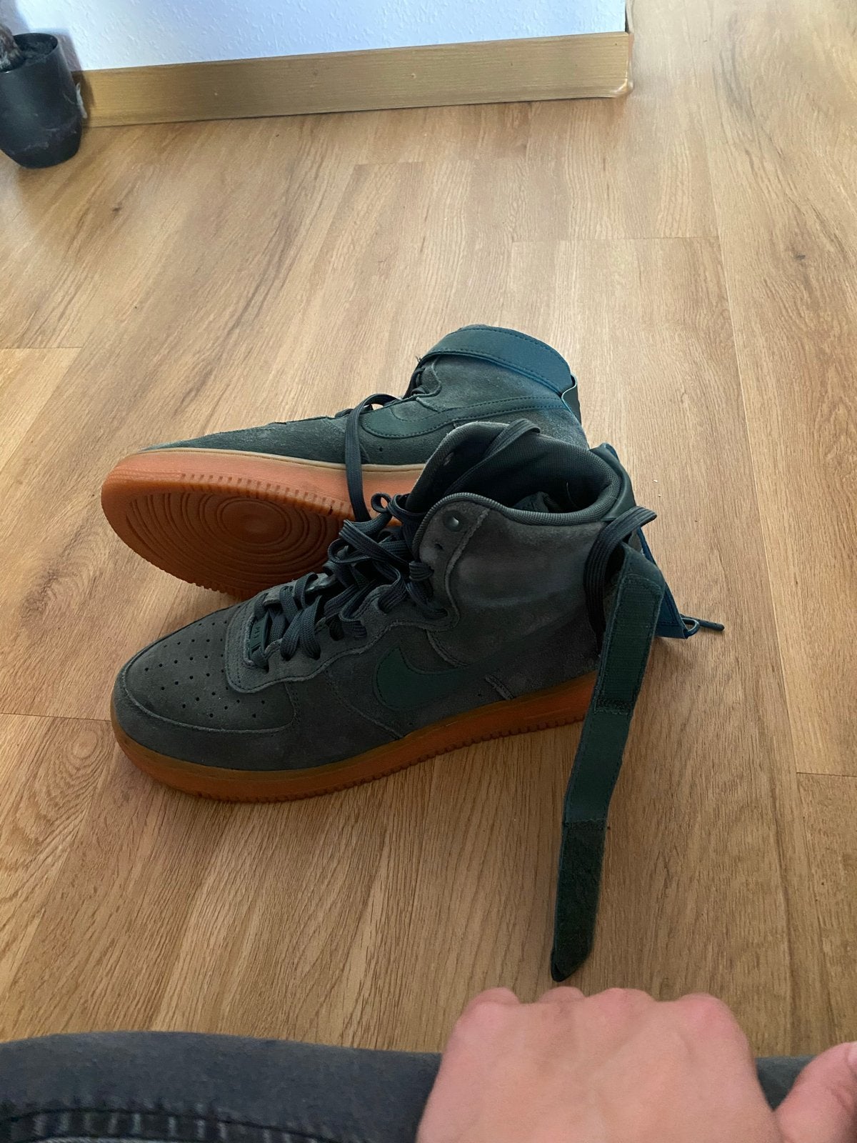 Nike Air Force 1 High '07 LV8 Suede Groen Heren Sneakers, Ophalen of Verzenden, Gedragen, Overige kleuren, Sneakers of Gympen
