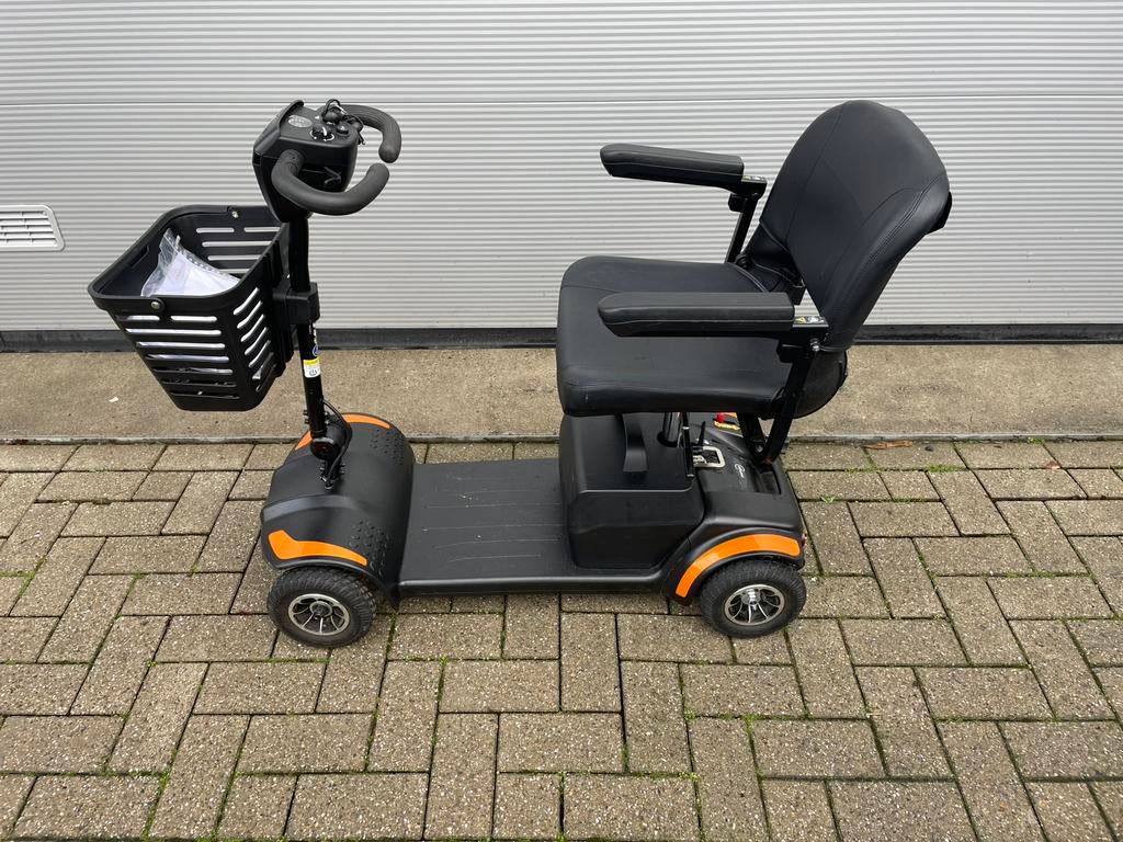 Scootmobiel - inklapbaar - perfecte staat, Diversen, Rolstoelen, Zo goed als nieuw, Elektrische rolstoel, Inklapbaar, Ophalen