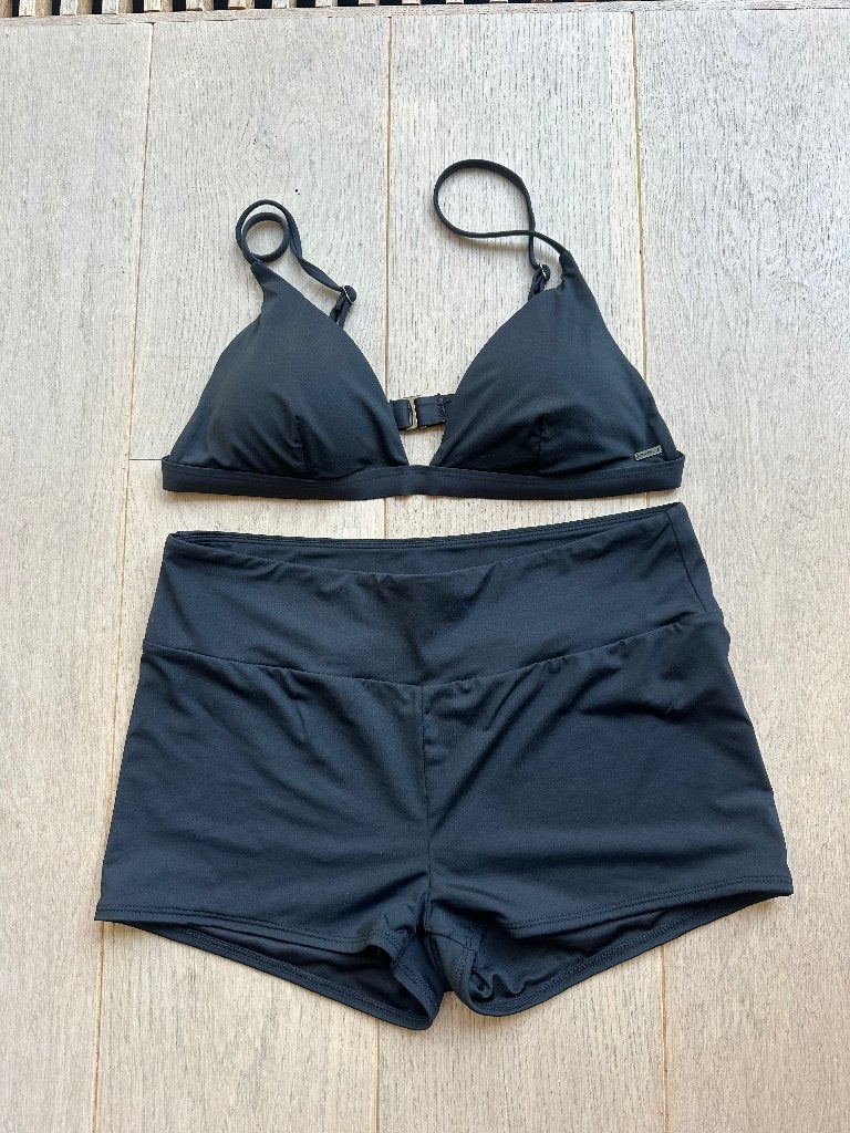 O’Neill bikini “Seaside tri” maat 40, O neill, Zwart, Ophalen of Verzenden, Zo goed als nieuw