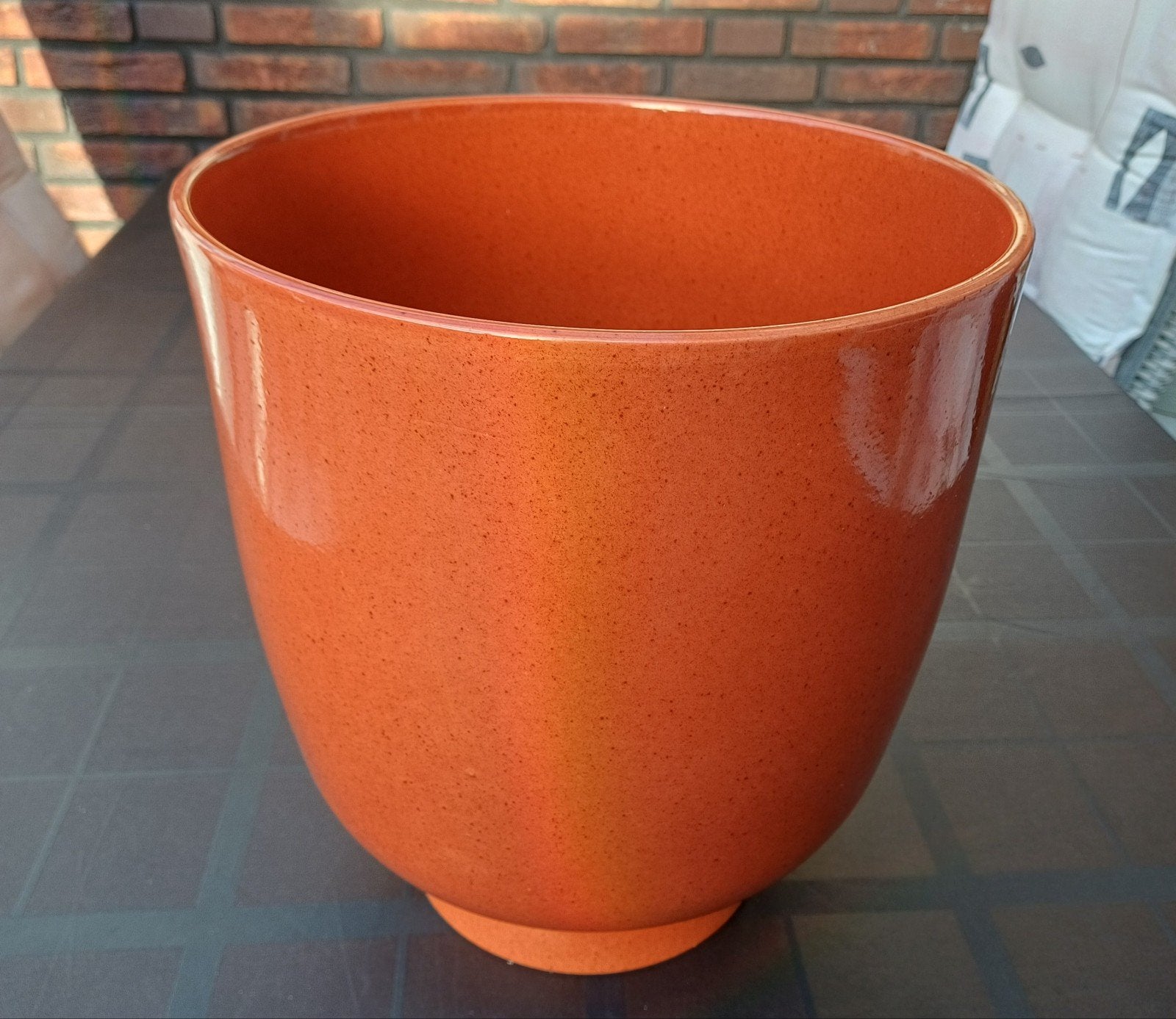Moderne Grote bloempot, Tuin en Terras, Rond, Zo goed als nieuw, Minder dan 40 cm, Binnen