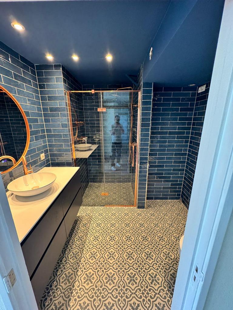 Badkamer renovatie - modern en stijlvol, Ophalen of Verzenden, Nieuw, Met douche