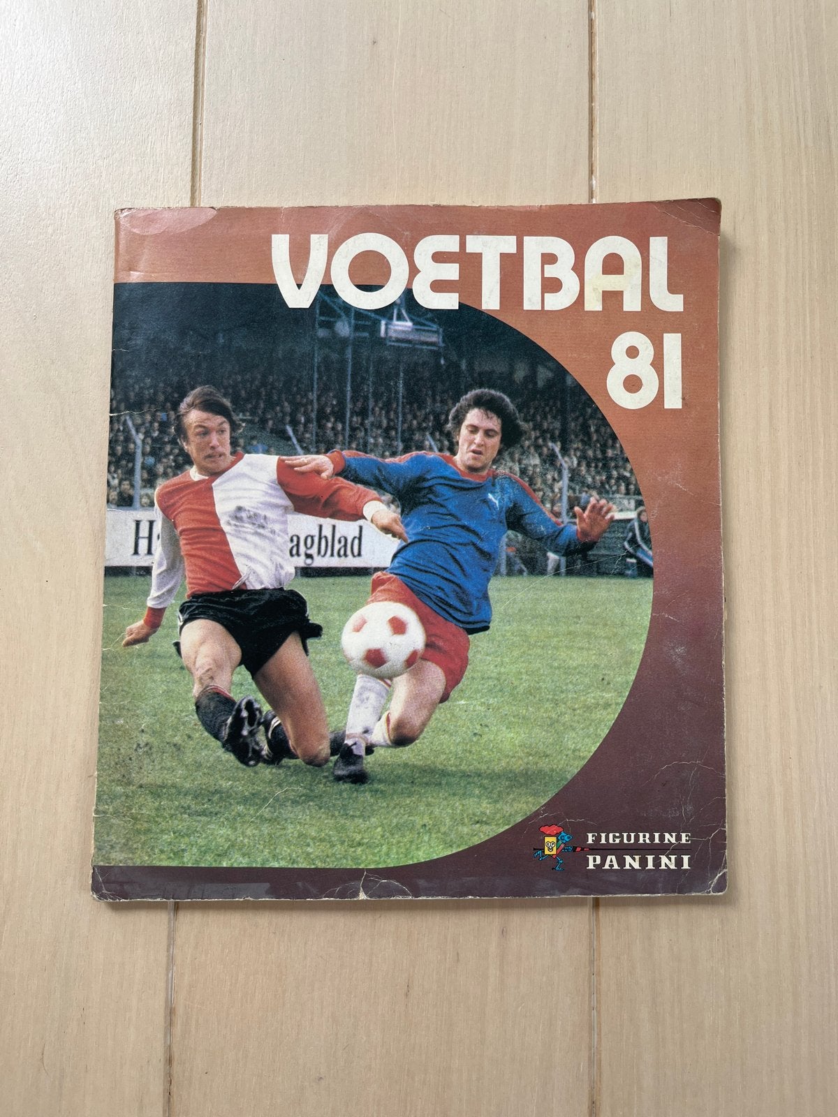 Panini Voetbal 81 Stickerboek - Compleet met stickers, Ophalen of Verzenden, Gebruikt, Overige binnenlandse clubs, Boek of Tijdschrift