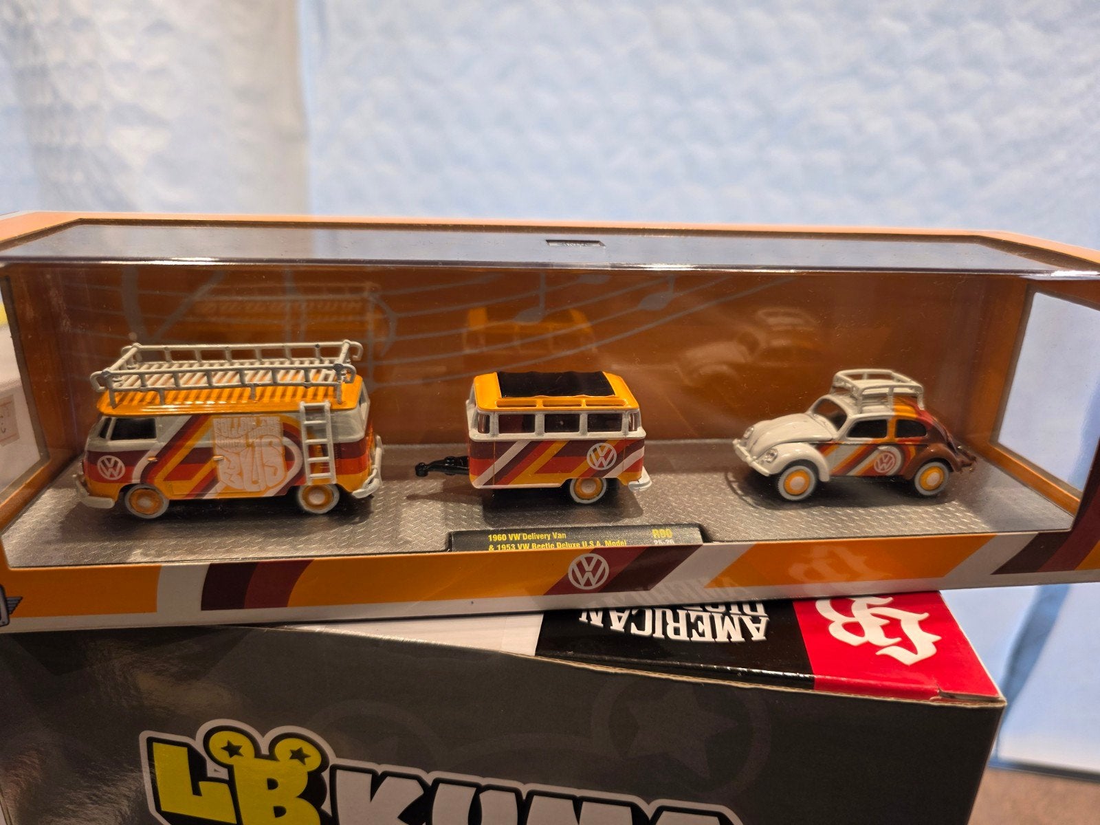 M2 Machines VW Delivery Van & Beetle Deluxe USA Model, Ophalen of Verzenden, M2, Onbekend, Onbekend