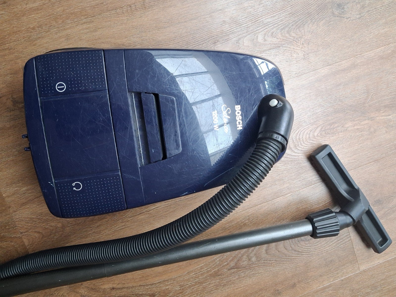 Bosch Silence 1200W stofzuiger, Witgoed en Apparatuur, Gebruikt, Bosch, Sledestofzuiger, 1200 tot 1600 watt