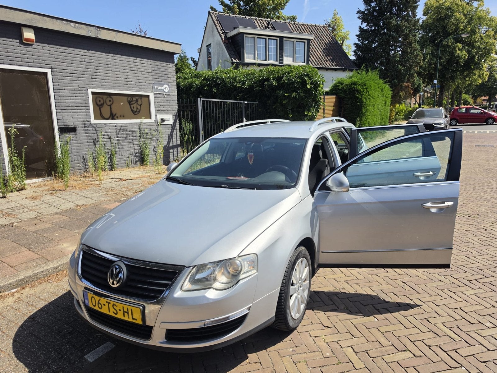 Volkswagen Passat 2.0 FSI 110KW Variant 2007 Grijs, Auto's, Volkswagen, Voorwielaandrijving, 4 cilinders, 1984 cc, Origineel Nederlands