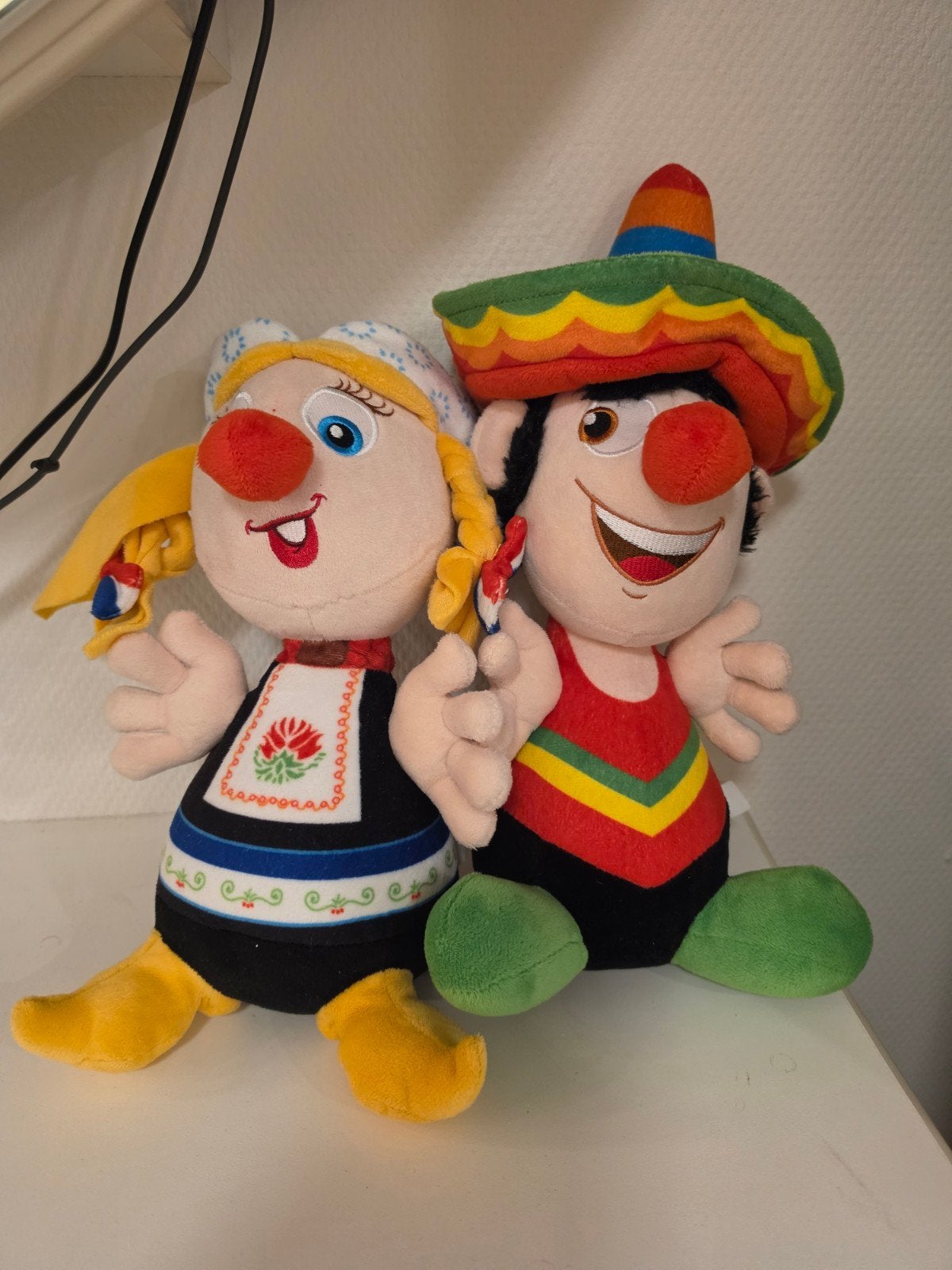 Mexicaanse en Hollandse knuffels efteling carnaval festival, Ophalen of Verzenden, Zo goed als nieuw, Overige typen