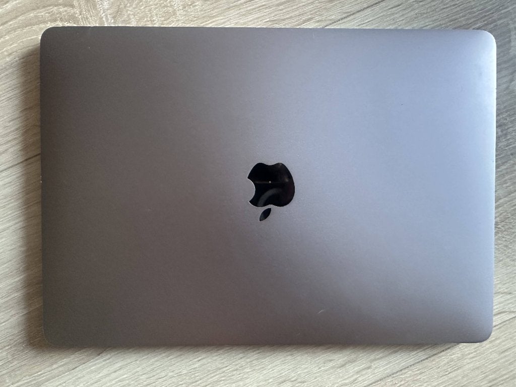 MacBook Pro 2019 touchbar 121GB opslag, Gebruikt, Qwerty, 8 GB, 13 inch