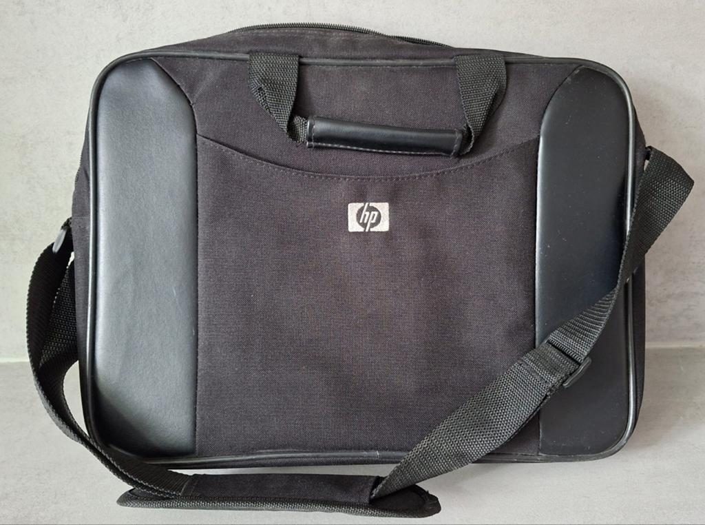 HP Laptoptas 15.6 inch met schouderband (40x30 cm), Computers en Software, Laptoptassen, Ophalen of Verzenden