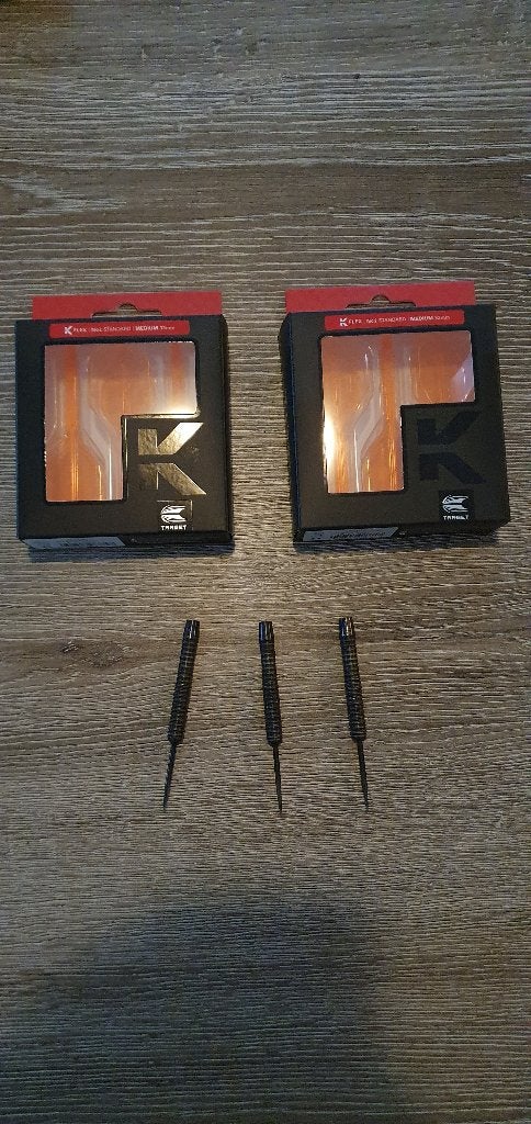 Phil Taylor Unicorn Darts + Target K-Flex, Sport en Fitness, Ophalen, Zo goed als nieuw, Pijlen