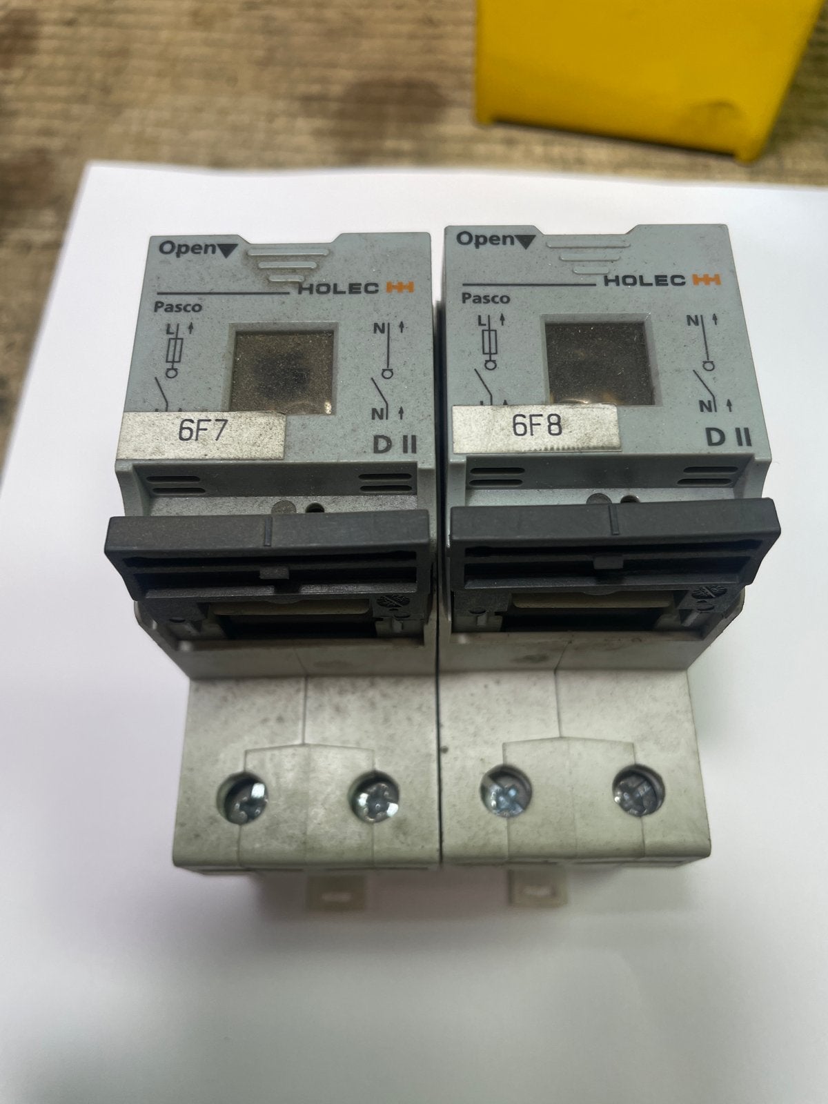 Holec Pasco 6F7 6F8 DII Installatieautomaten (2 stuks), Ophalen, Gebruikt, Overige merken, Installatieautomaat