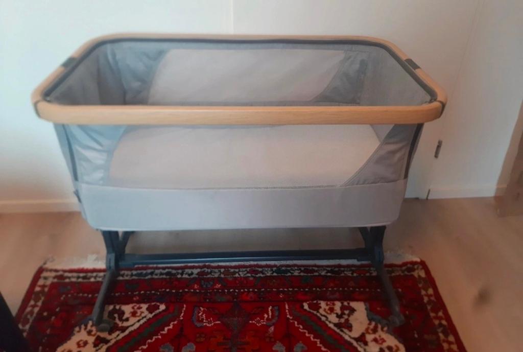 Europe Baby Zoë Co-sleeper Grijs met Matras, Kinderen en Baby's, Babywiegjes en Ledikanten, Ophalen, Zo goed als nieuw, Wieg