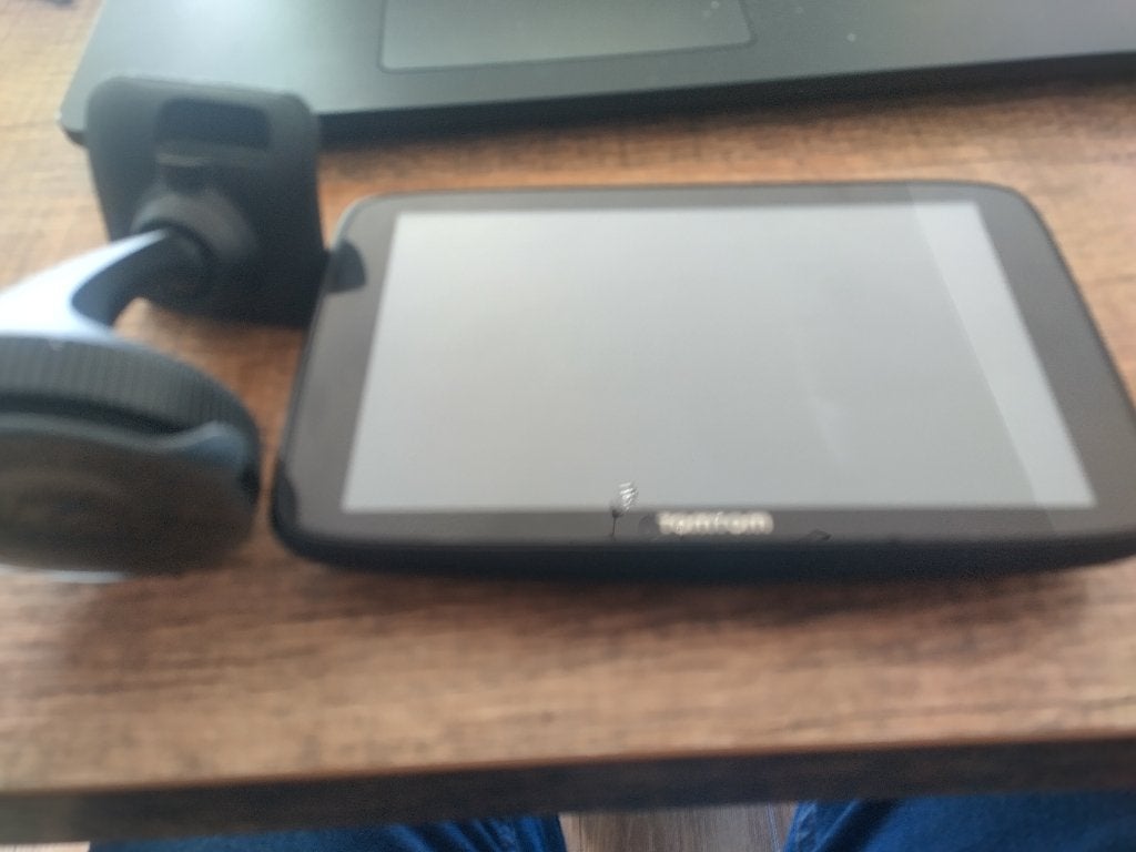 Tomtom essential 6 inch europa wordt als defect verkocht, Ophalen of Verzenden