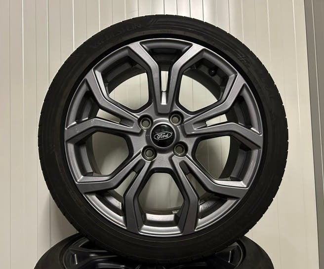 Originele Ford Fiesta MK8 ST-line 17 inch 4x108 zomer 2023, Auto-onderdelen, Ophalen, Gebruikt, Ford, Banden en Velgen