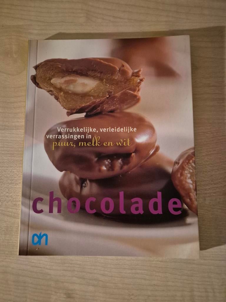 Chocolade kookboekje Albert Heijn ***zgan***, Ophalen of Verzenden, Zo goed als nieuw