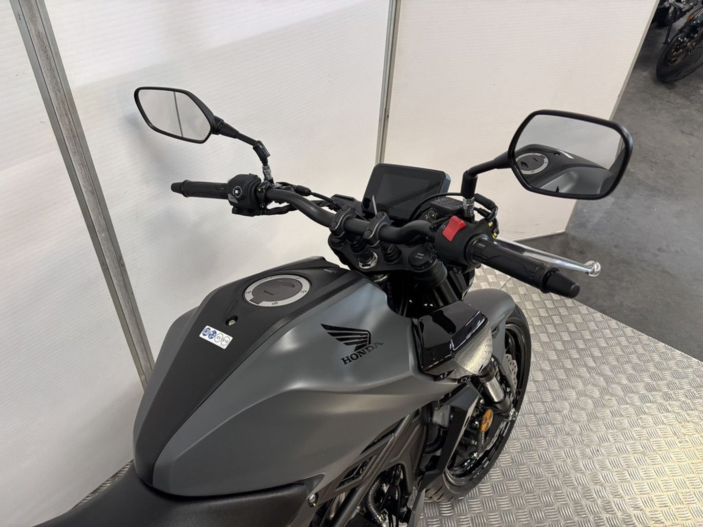 Honda CB125R (bj 2026), HONDA, Bedrijf, Onbekend, 125 cc