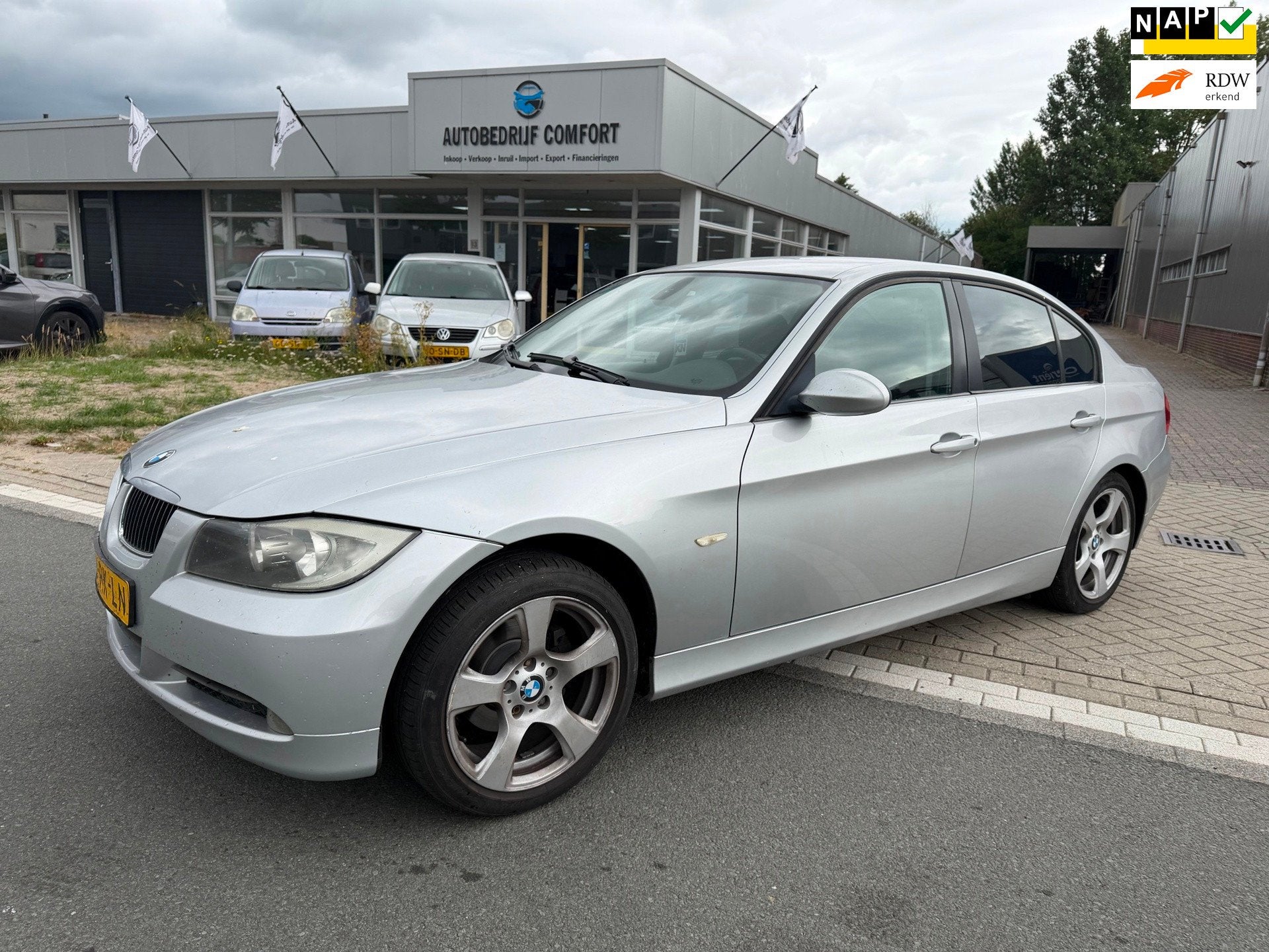 BMW 3-serie 320i Dynamic Executive, Auto's, BMW, Zwart, 4 cilinders, 150 pk, Origineel Nederlands