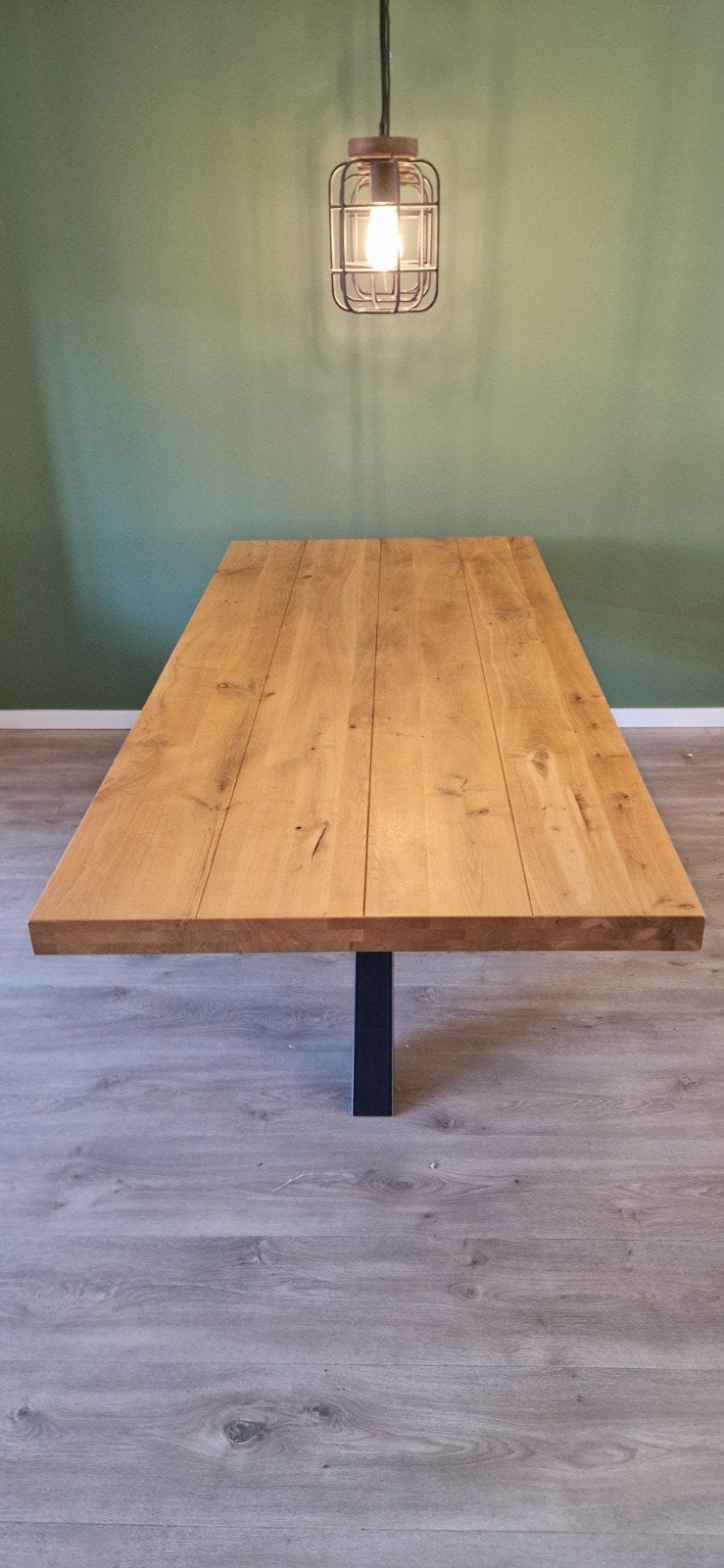 Eikenhouten eettafel met spinpoot - Zo goed als nieuw, Ophalen, Modern, Industrieel, 200 cm of meer, 50 tot 100 cm