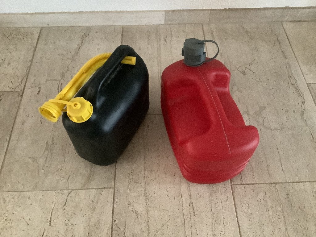 Jerrycans, Ophalen of Verzenden, Gebruikt