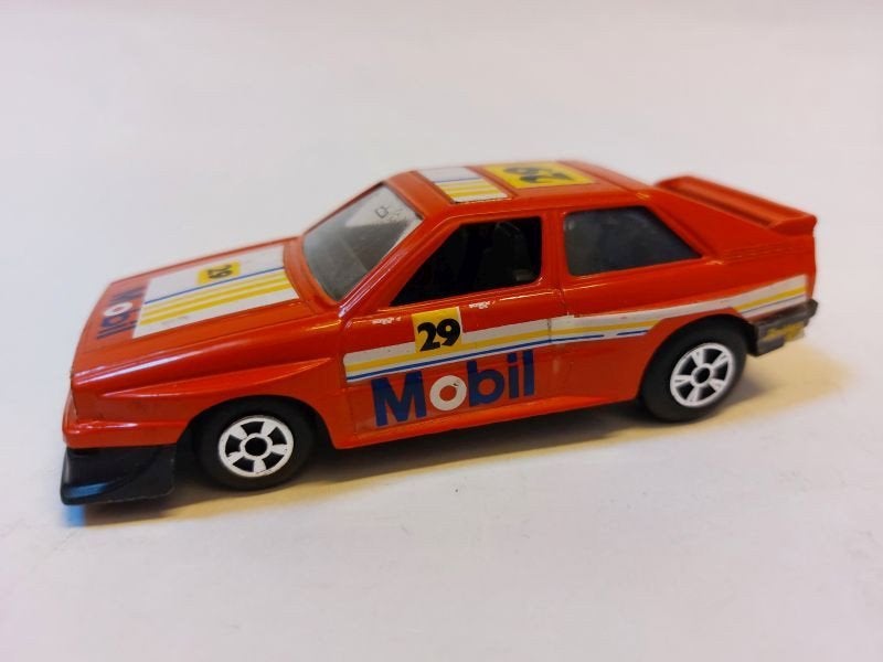 AUDI Quattro Bosch Britax 29 Polistil Made in Italy 1 op 40, Hobby en Vrije tijd, Modelauto's | 1:43, Ophalen of Verzenden, Zo goed als nieuw
