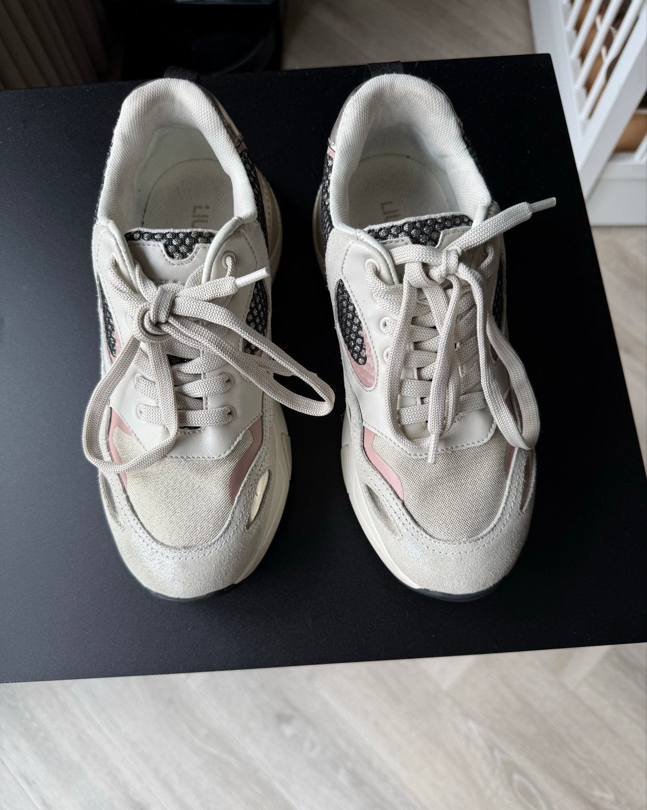 Liu Jo sneakers maat 37, zo goed als nieuw, Ophalen of Verzenden, Zo goed als nieuw, Sneakers of Gympen