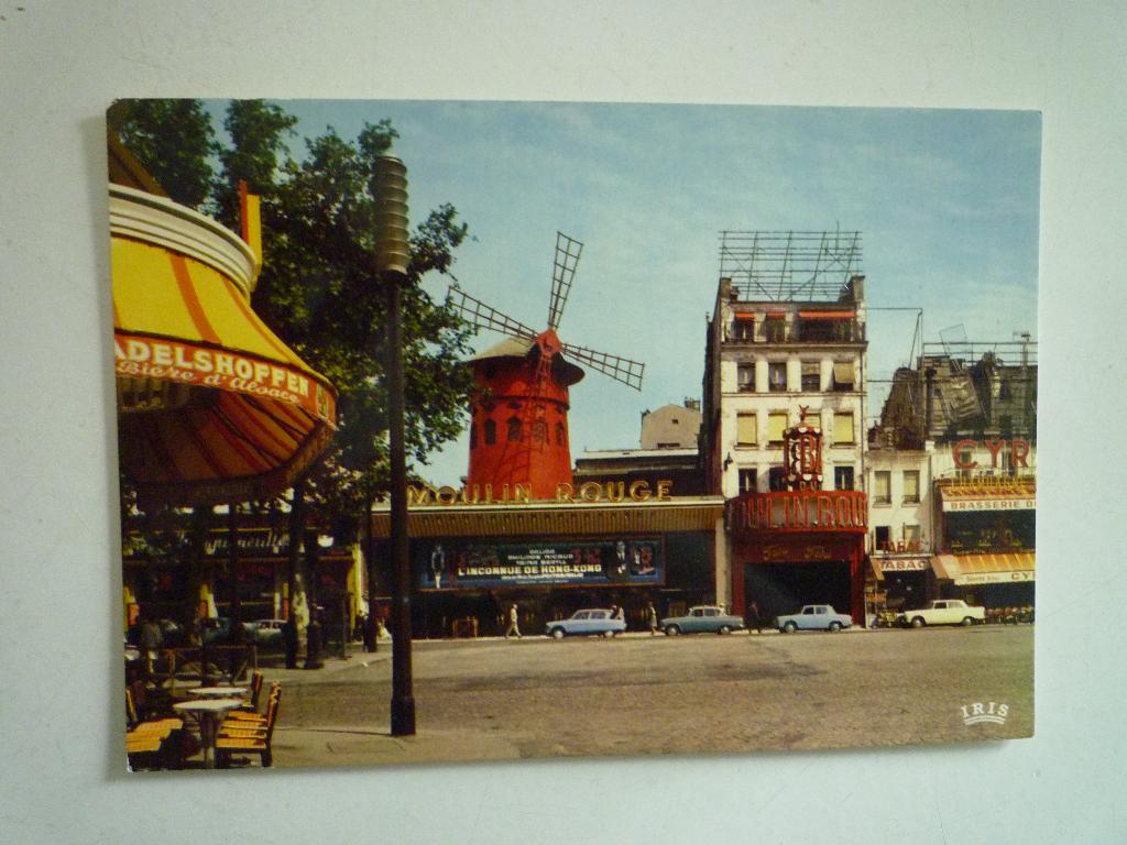 Parijs Le Moulin Rouge molen oude auto auto's, Ophalen of Verzenden, 1960 tot 1980, Frankrijk