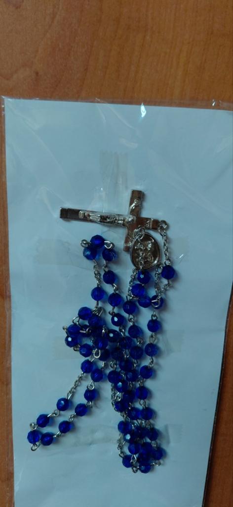 Rozenkrans met blauwe kralen en zilverkleurig kruis, Ophalen of Verzenden