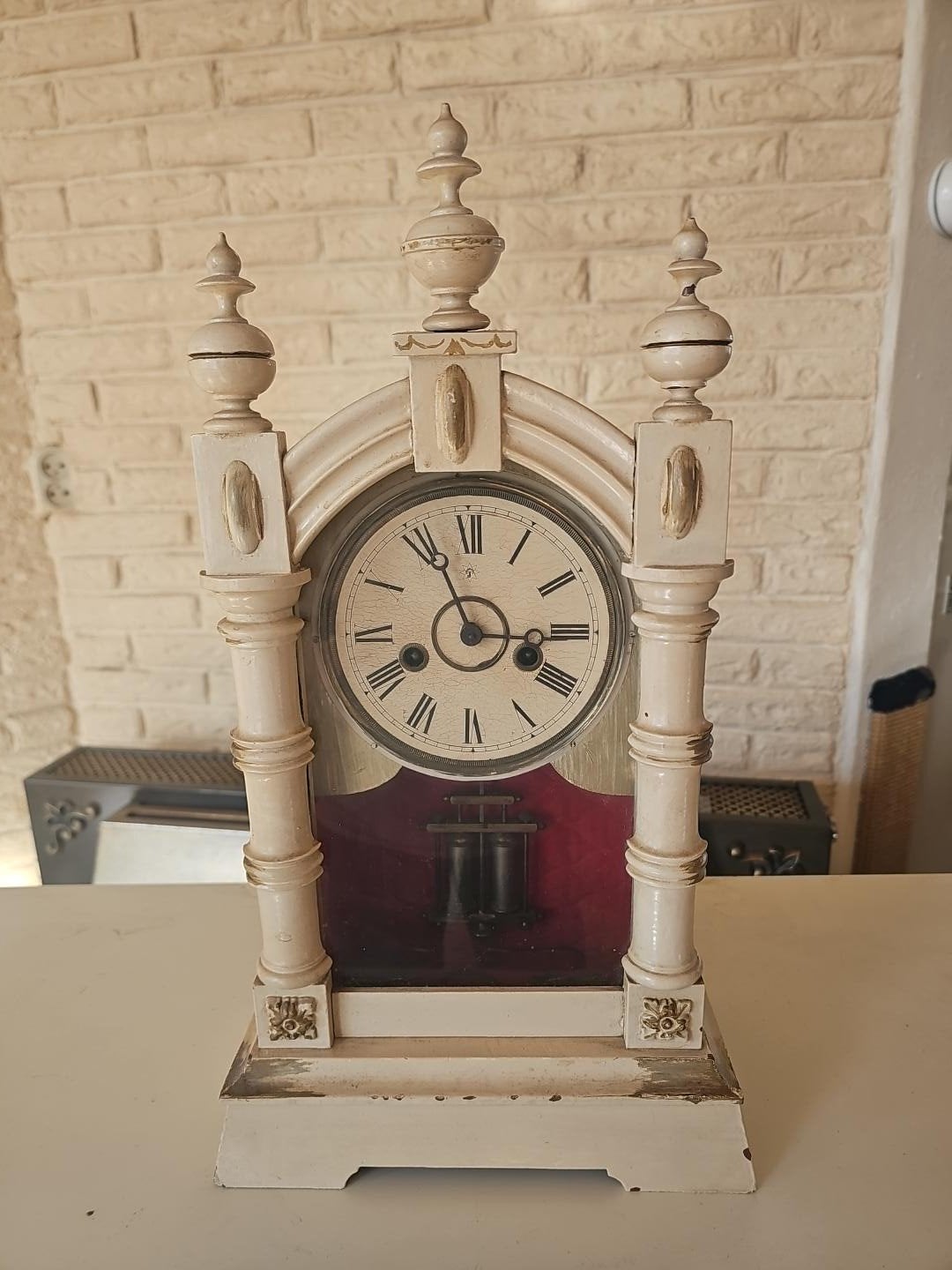 Antieke/Vintage Mechanische Tafelklok, Slinger en Slagwerk, Ophalen