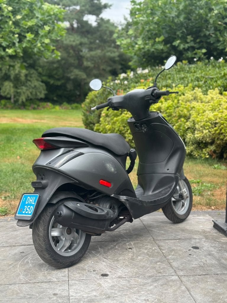 Piaggio zip snor mat grijs start en rijd goed, Niet ingevuld, Niet ingevuld, Niet ingevuld