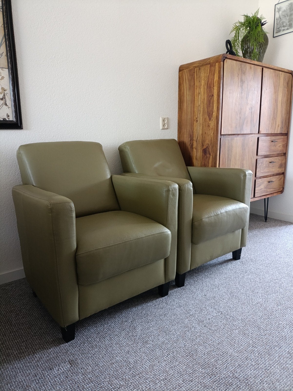 Set van 2 echt leren fauteuils,  olijfgroen, Huis en Inrichting, Ophalen, Gebruikt, 50 tot 75 cm, Leer