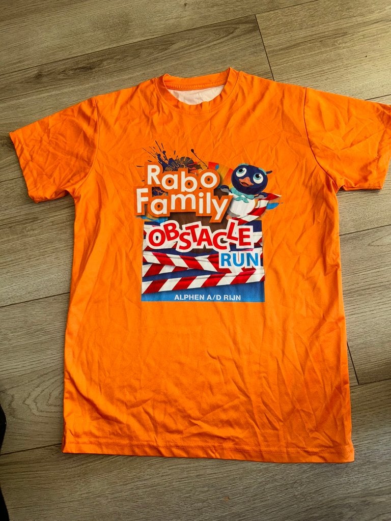 Obstacle run sportshirt tshirt oranje M Alphen aan den Rijn, Oranje, Zo goed als nieuw, Voetbal, Verzenden