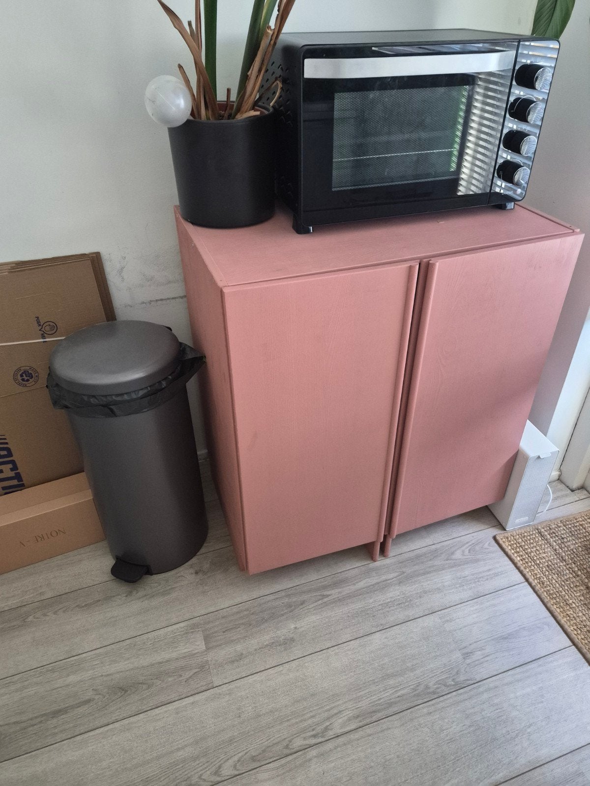 Roze IKEA IVAR kast met onderstel, Ophalen