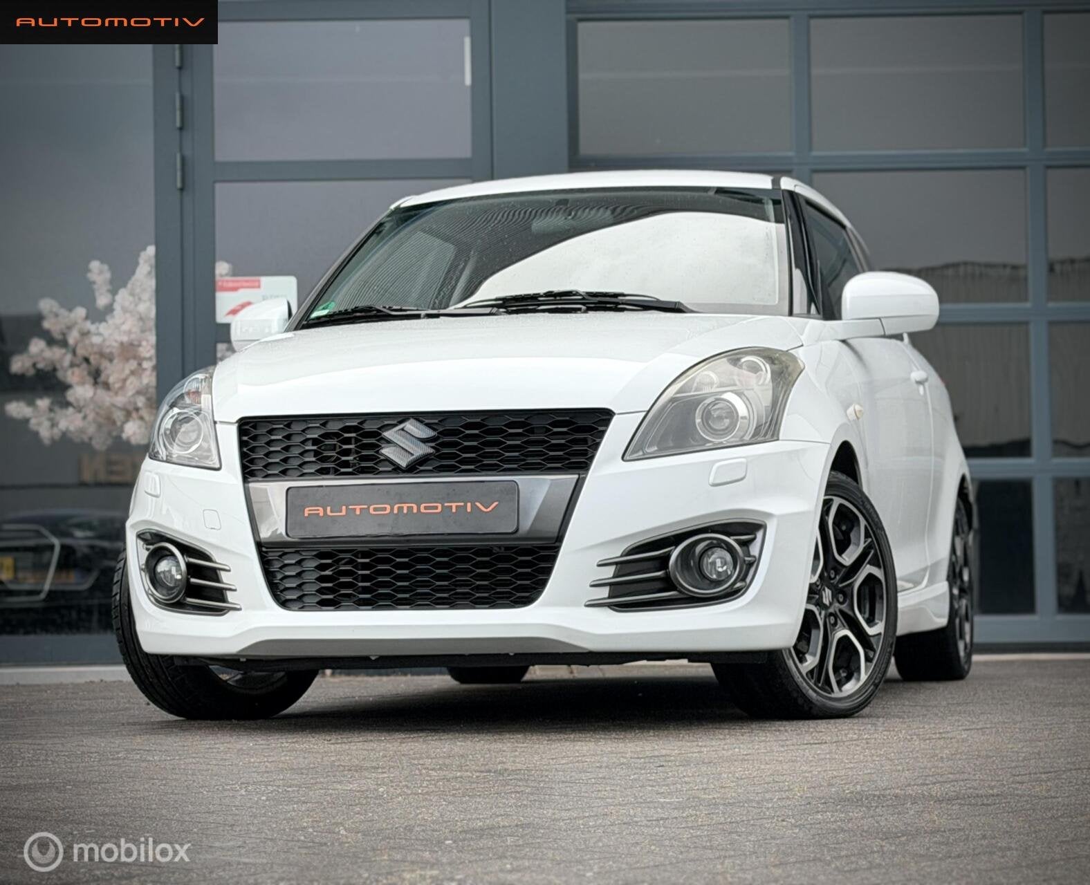 Suzuki Swift 1.6 Sport / CRUISE / KEYLESS / STOELVERWARMING, Auto's, Voorwielaandrijving, 136 pk, Gebruikt, 4 cilinders