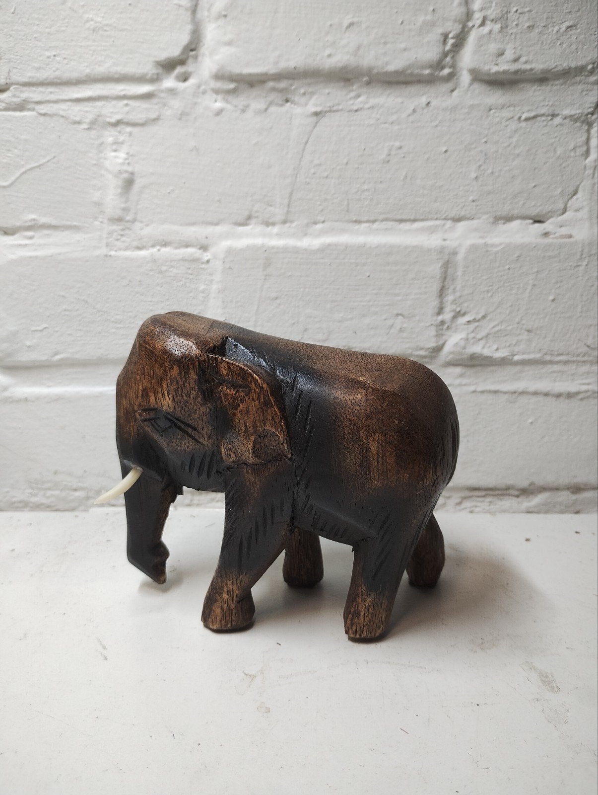 Houten olifant beeldje, handgesneden, Antiek en Kunst, Ophalen of Verzenden