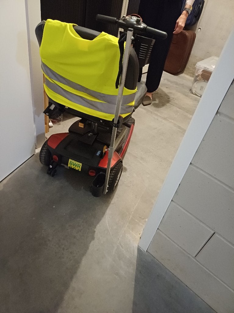 Scootmobiel, Gebruikt, Verstelbare zitting, Trommelrem, Ophalen