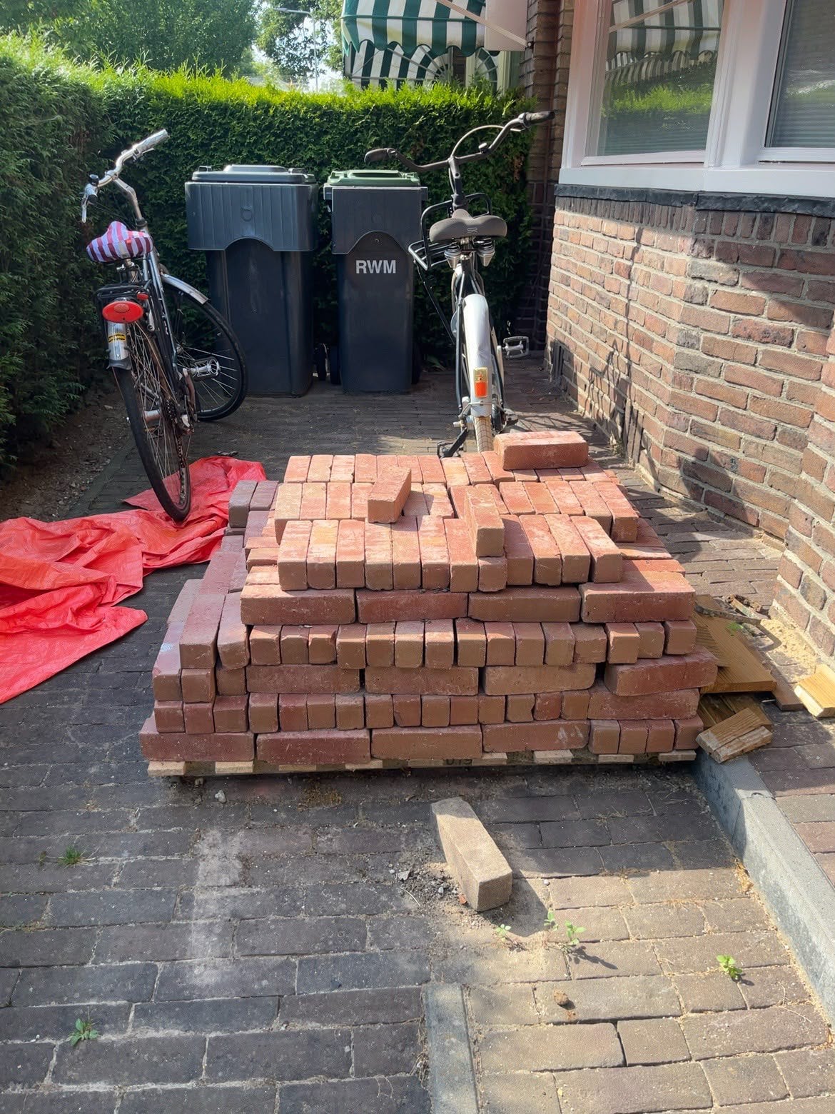 Gebakken waaltjes +\- 500 stuks, Ophalen, Zo goed als nieuw, Keramiek, Klinkers