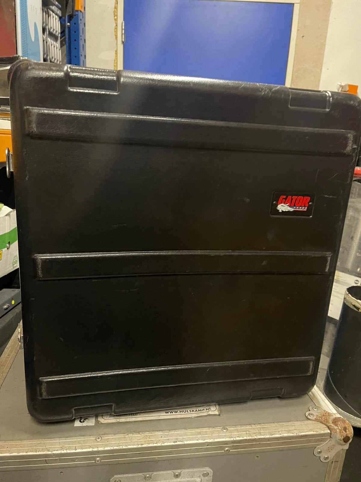 GATOR TROLLEY FLIGHTCASE 10He 42cm Tuusen rails 2deksel nr11, Ophalen, Gebruikt, Overige instrumenten, Flightcase