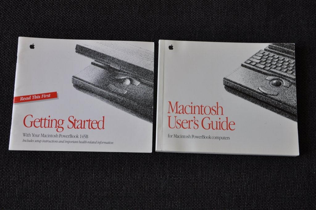 Vintage Apple Macintosh User's Guide PowerBook 145B, Computers en Software, Vintage Computers, Ophalen of Verzenden, Apple