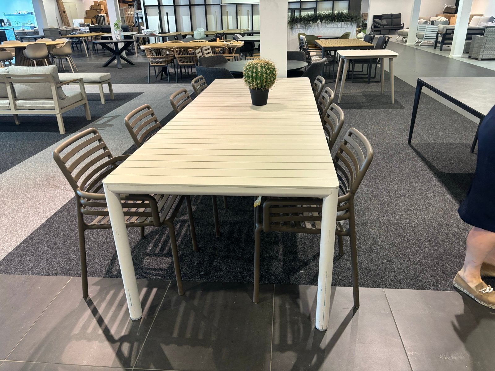 Moderne rechthoekige tuintafel met stoelen, Ophalen of Verzenden, Gebruikt, Rechthoekig, Aluminium